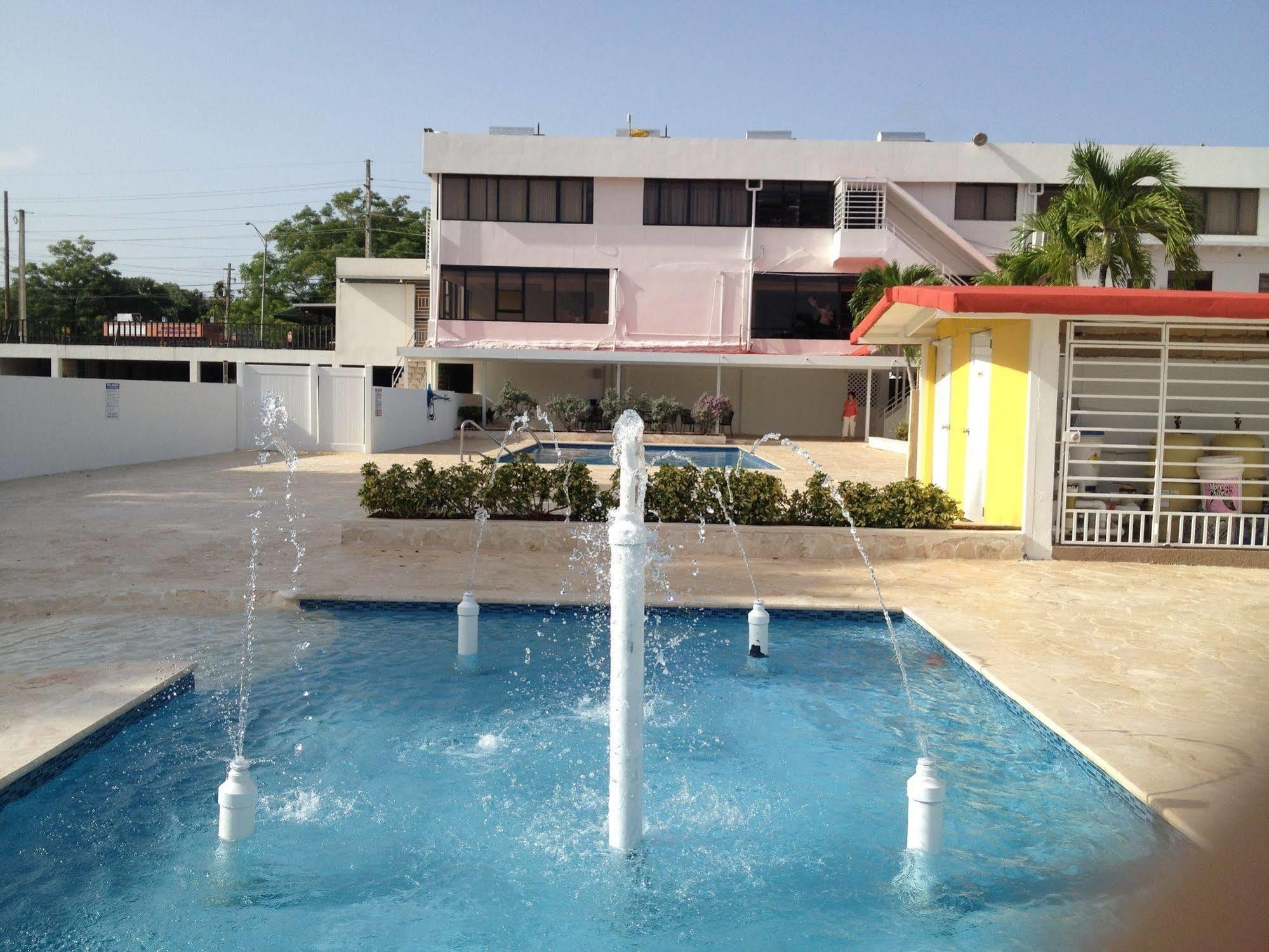 Arecibo Inn Екстериор снимка