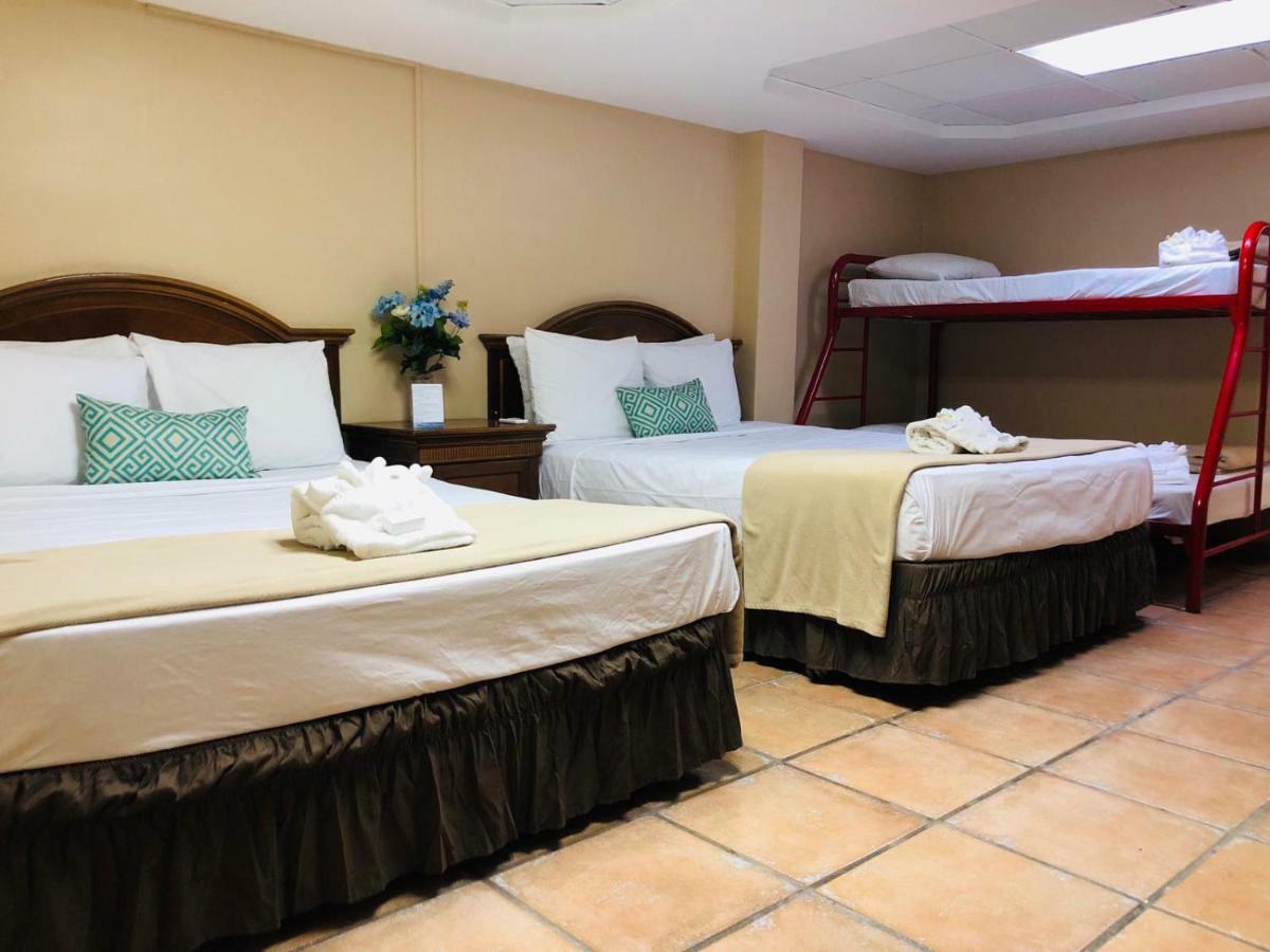 Arecibo Inn Екстериор снимка