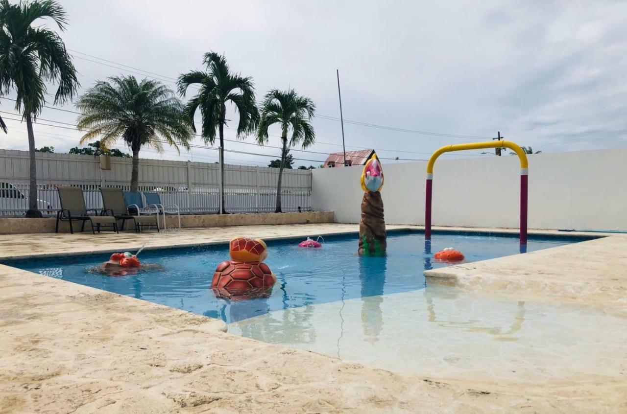 Arecibo Inn Екстериор снимка