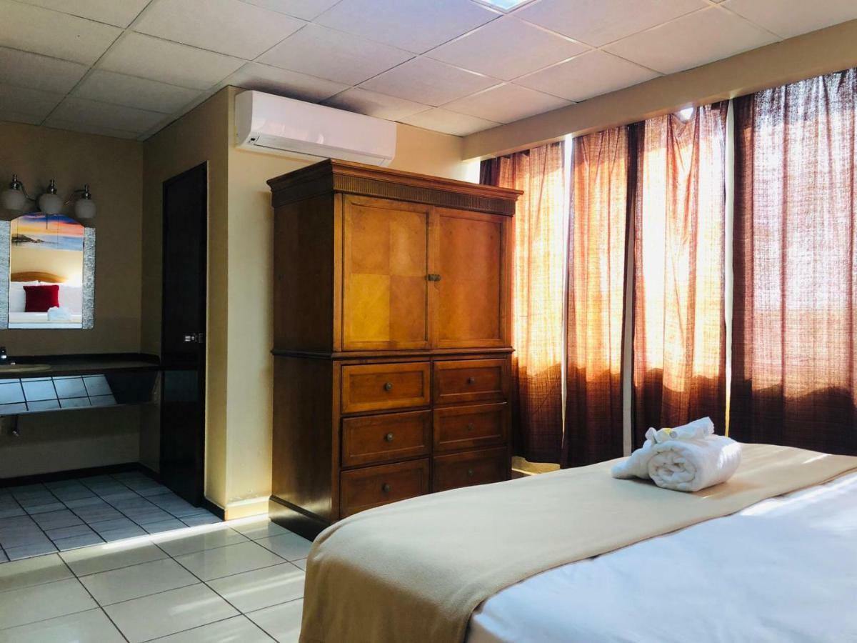 Arecibo Inn Екстериор снимка